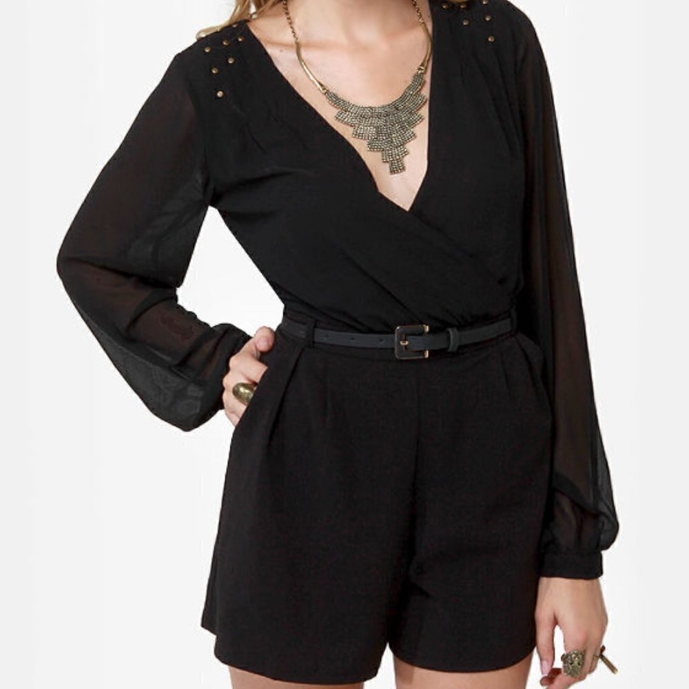 Mustard Seed Women's Size Small One For All Backless Black Romper‎ Long Sleeve